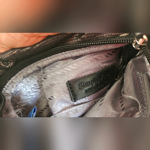 NWOT Vera Wang Black and Purple Iridescent Snake Skin Clutch - Picture 2 of 7